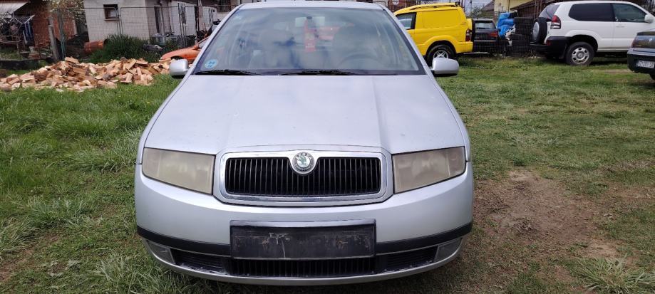 Škoda Fabia 1,4, fotografija 2