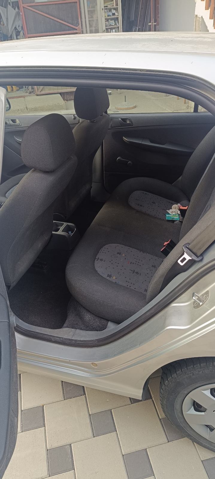 Škoda Fabia 1,4, fotografija 6