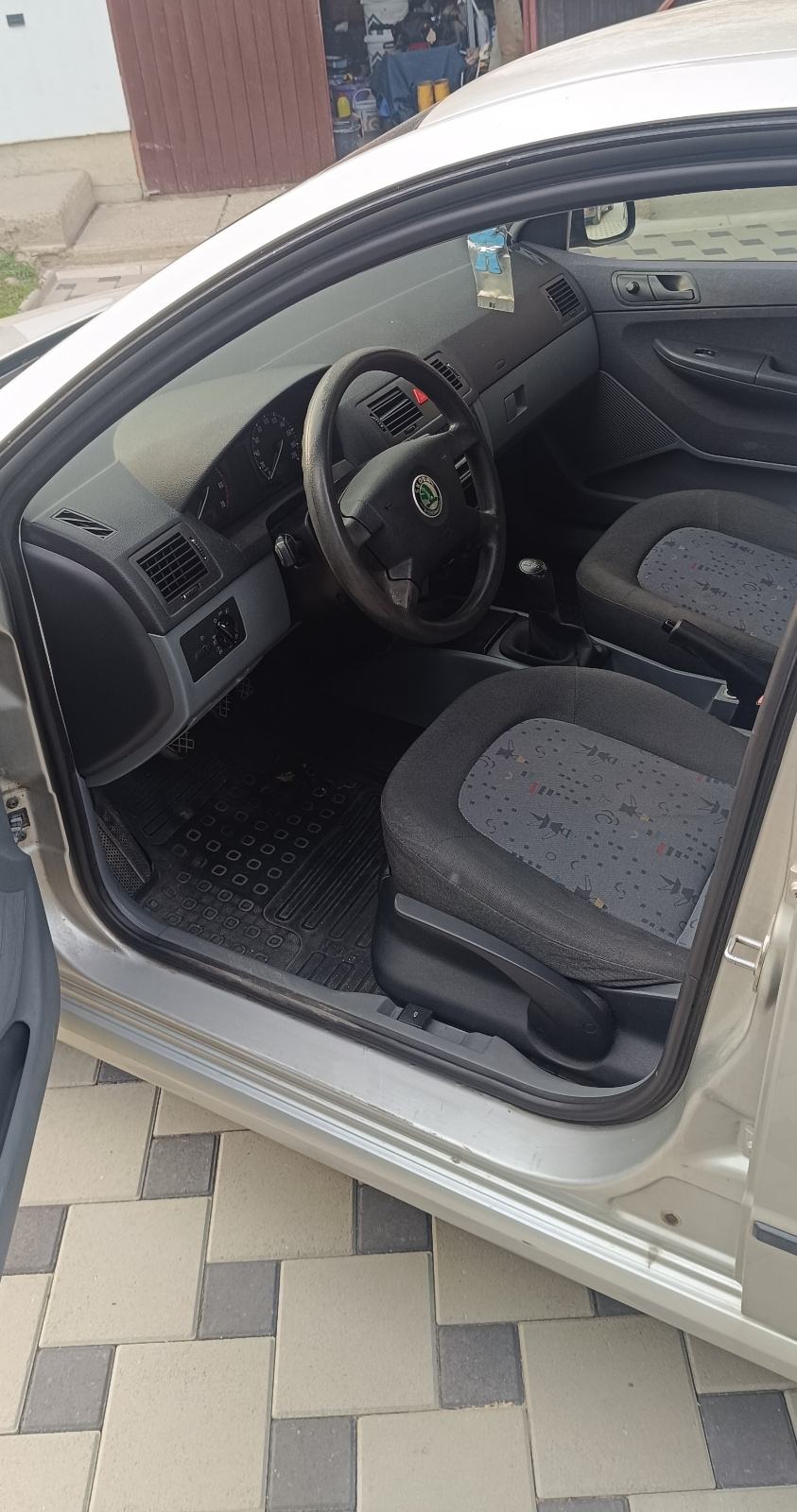 Škoda Fabia 1,4, fotografija 7
