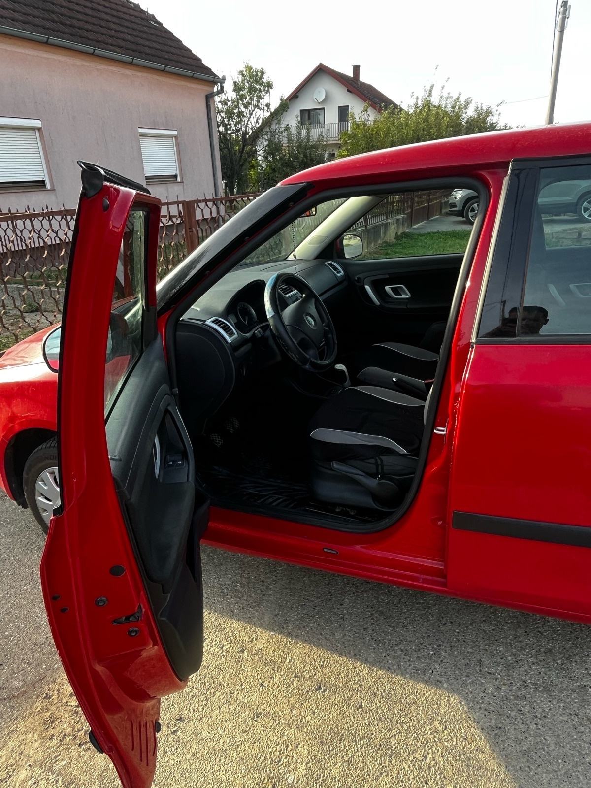 Škoda Fabia 1,4 TDI DIZEL, fotografija 13