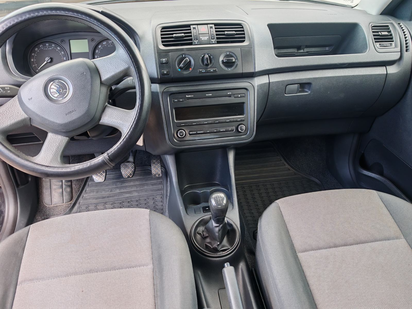 Škoda Fabia 1,6 TDI KLIMA, fotografija 8