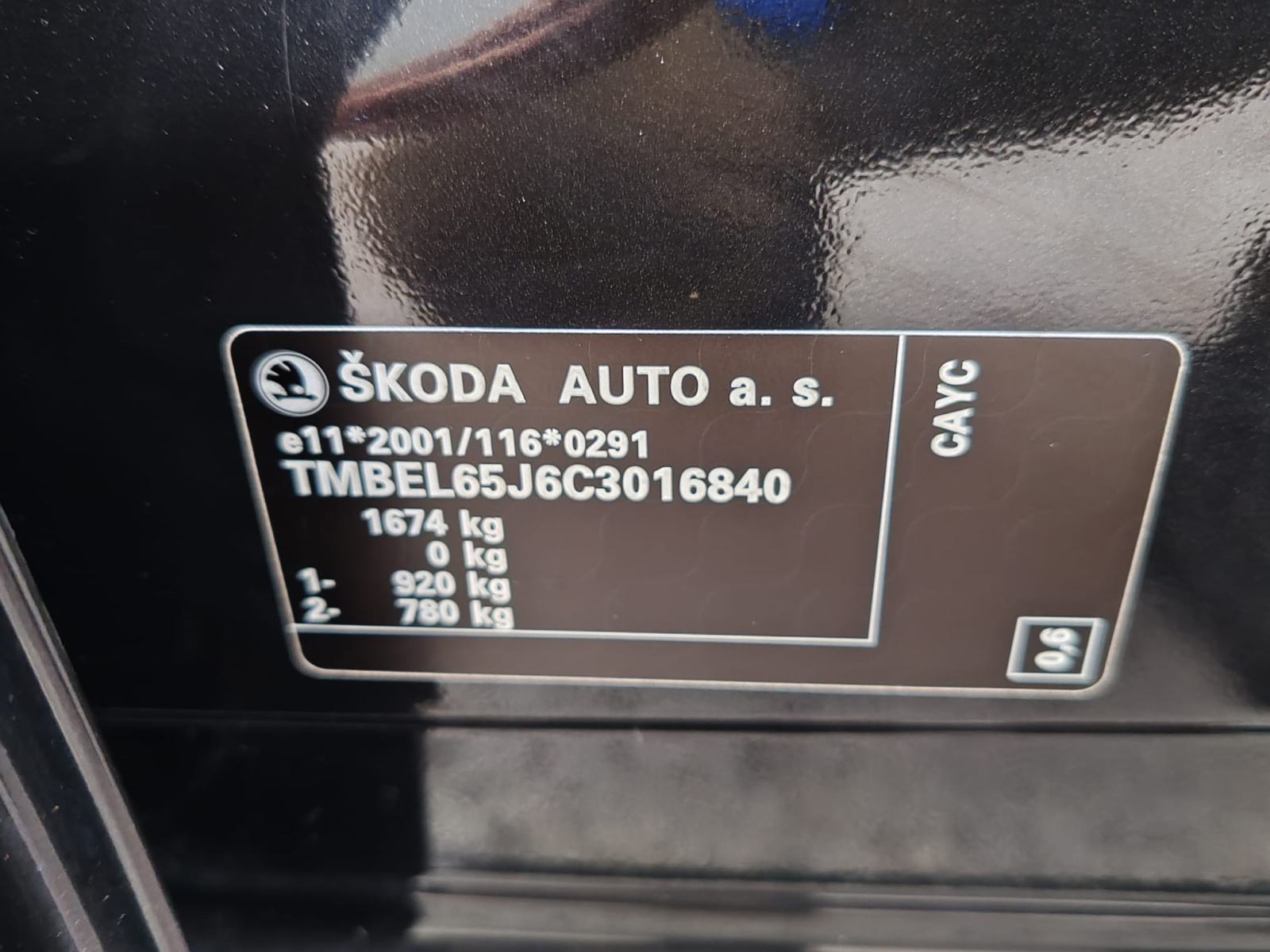 Škoda Fabia 1,6 TDI MONTE-CARLO , 2011G. 213000 KARTICE 24/36 RATA, fotografija 20