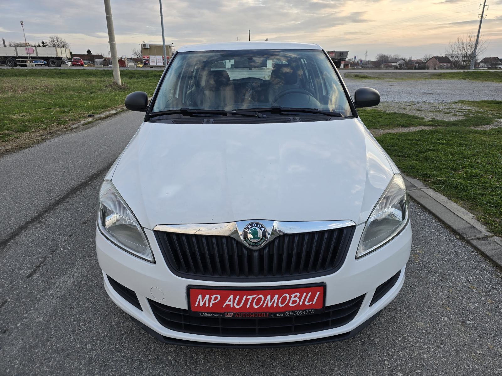 Škoda Fabia 1,6 TDI-2012god.mod-KLIMA-151tkm,1.vlasnica,KARTICE, fotografija 3