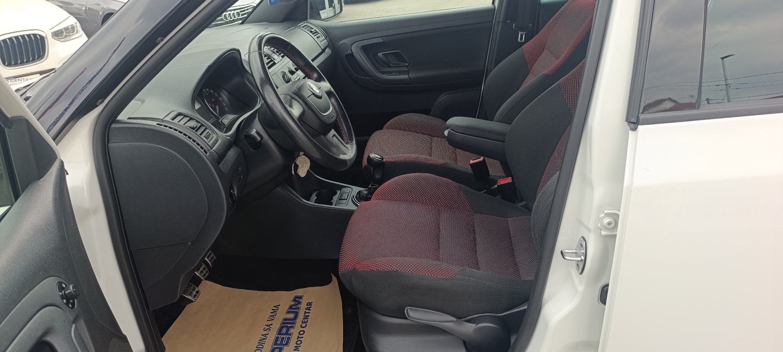 Škoda Fabia 1,6 TDI 90KS ✅MONTE CARLO OPREMA✅, fotografija 14