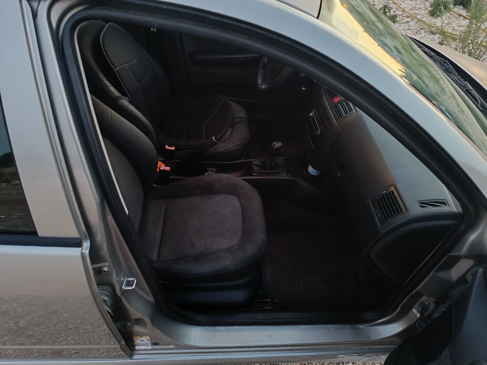 ŠKODA FABIA 1.9 SDI KLIMA, fotografija 11