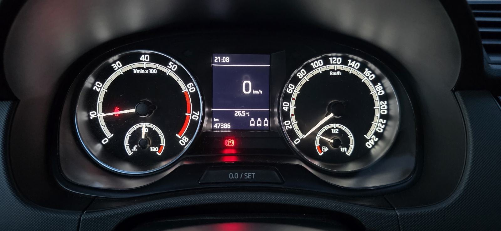 Škoda Fabia Combi 1.0 TSI - 49.000 km - garancija, fotografija 14