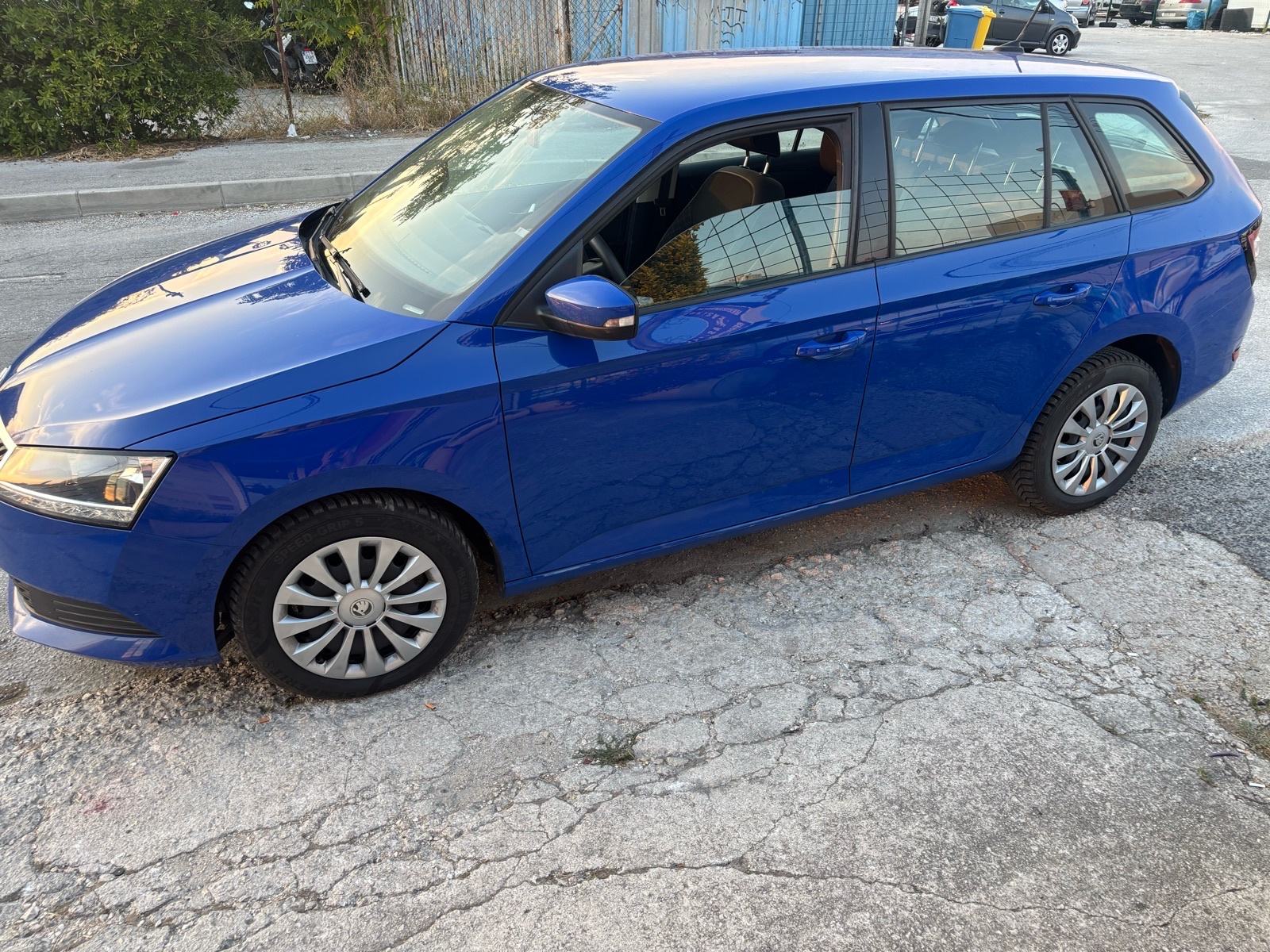 Škoda Fabia Combi 1,0 TSI G 2020 Reg 08/2027 Servisna, fotografija 2