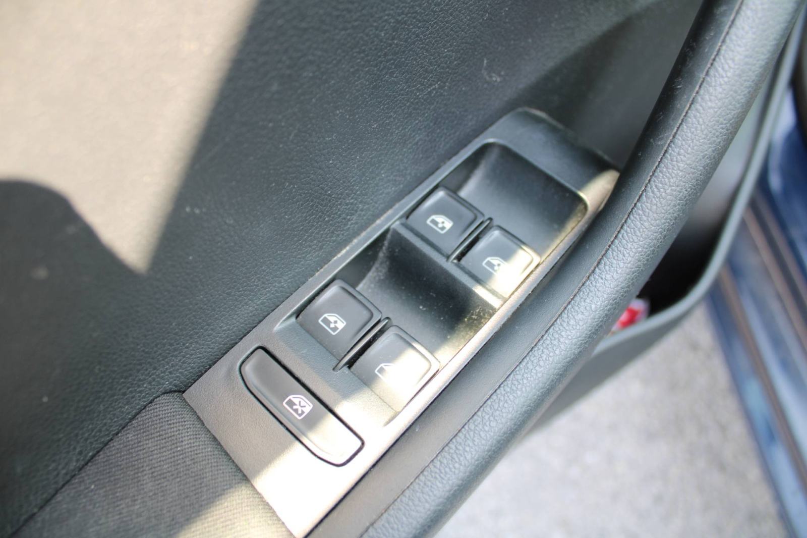 Škoda Fabia Combi 1.0 TSi - reg 3/2027, fotografija 14