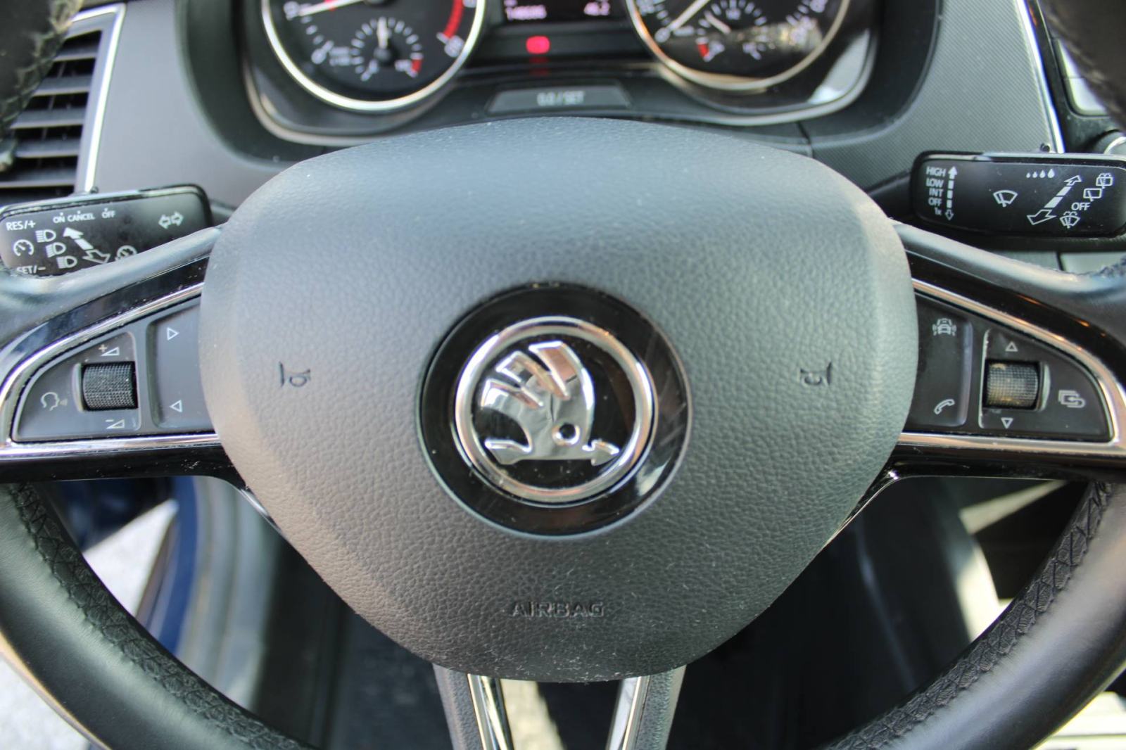 Škoda Fabia Combi 1.0 TSi - reg 3/2027, fotografija 17