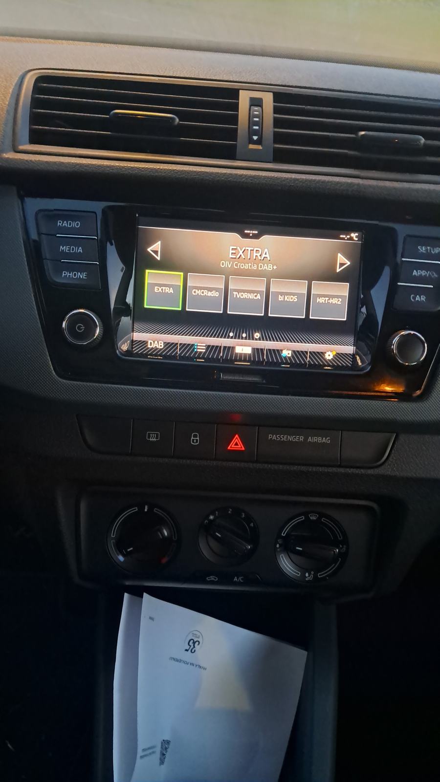 Škoda Fabia Combi 1,0 TSI registrirana do 07. 2027., fotografija 6
