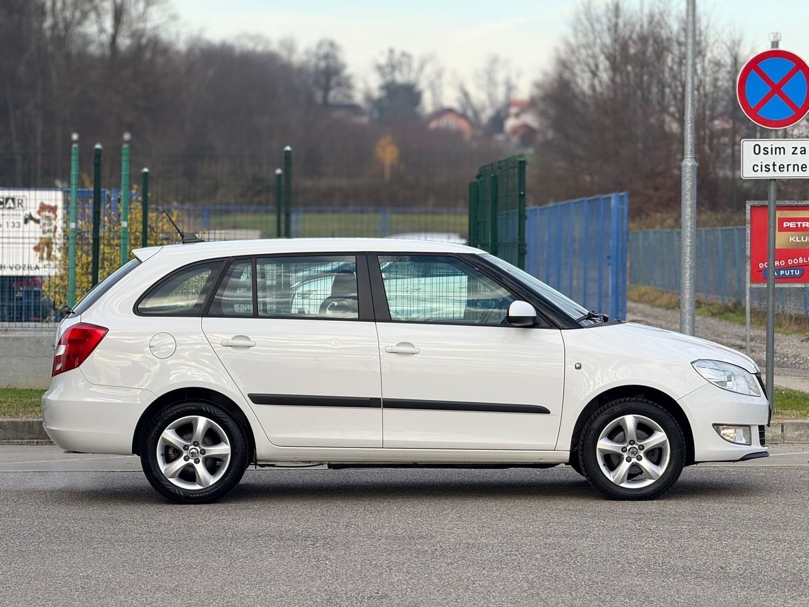 Škoda Fabia Combi 1,2 TDI GREELINE 2012GOD TOP 3300€!!, fotografija 7