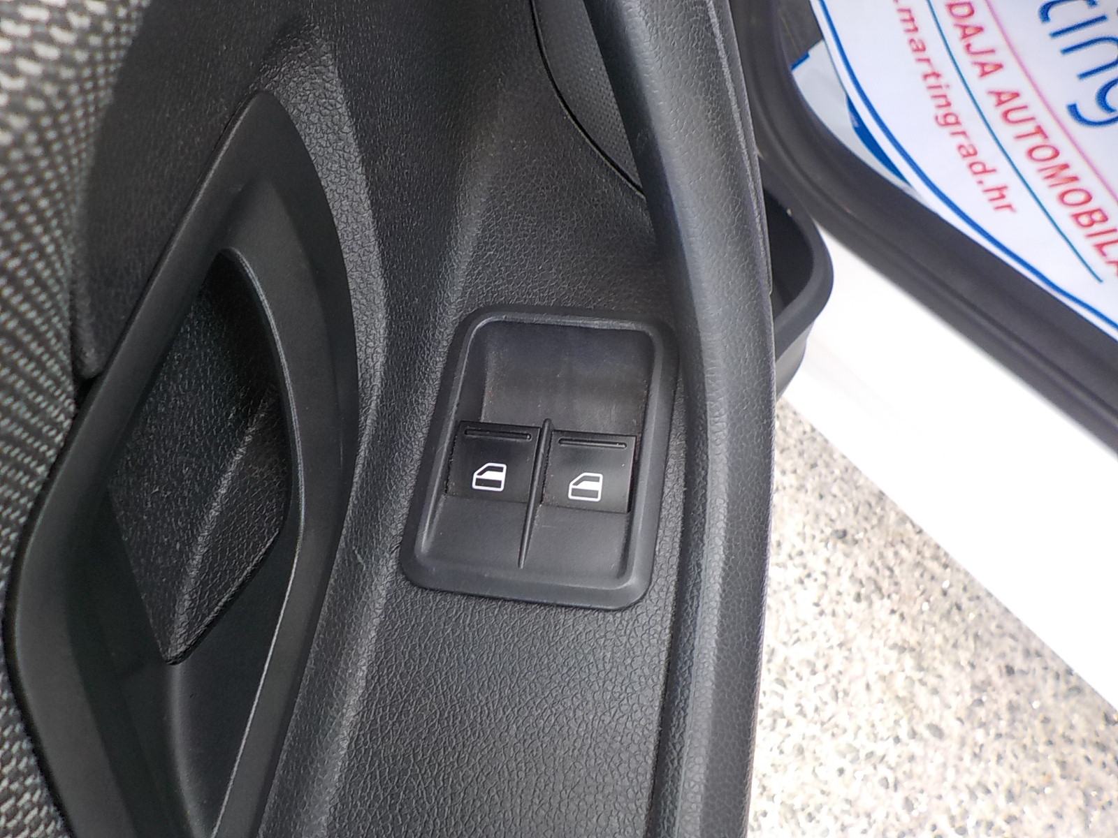 Škoda Fabia Combi 1,4 16V,HR auto,reg 10/26,⭐️VELIKI SERVIS⭐️TOP⭐️, fotografija 19
