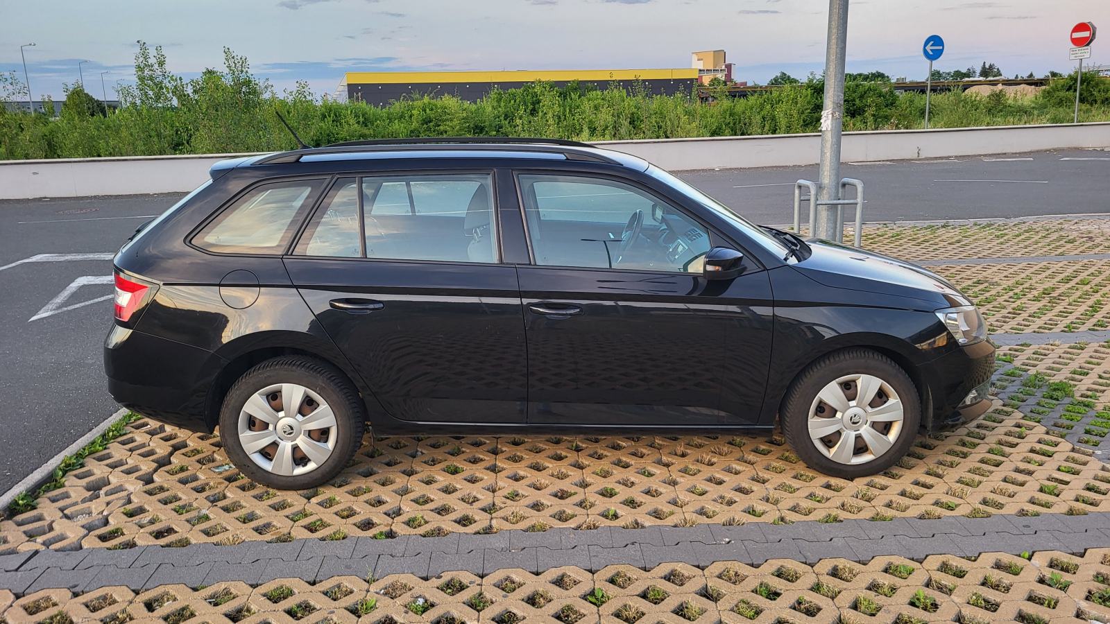 Škoda Fabia Combi 1,4 TDI - Front Assist, tempomat..., fotografija 3