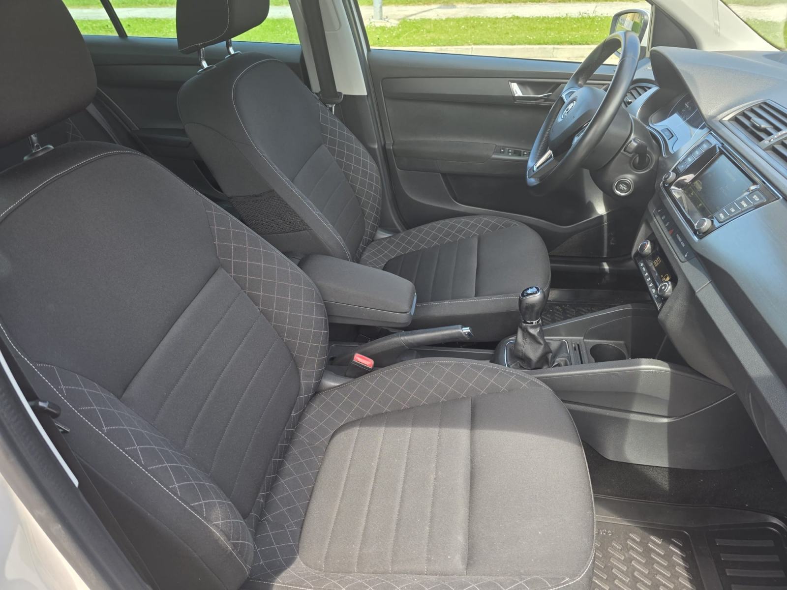Škoda Fabia Combi 1,4 TDI STILE ,2015g. 179000 km, kartice do 36 rata, fotografija 11