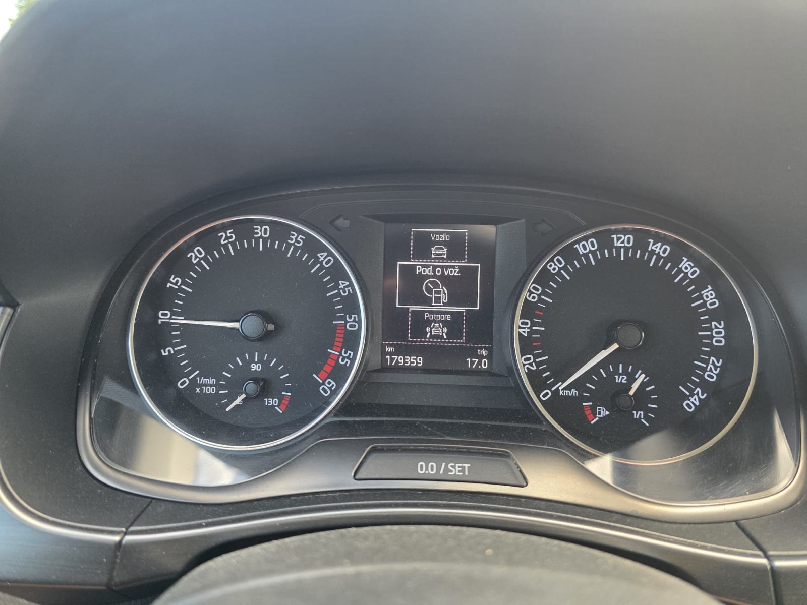 Škoda Fabia Combi 1,4 TDI STILE ,2015g. 179000 km, kartice do 36 rata, fotografija 16