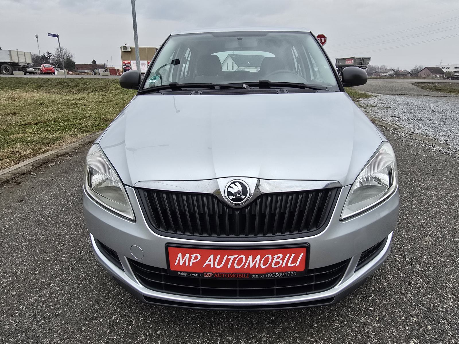Škoda Fabia Combi 1,6 TDI-2015god.mod-KLIMA-189tkm,1.vlasnik,KARTICE, fotografija 3