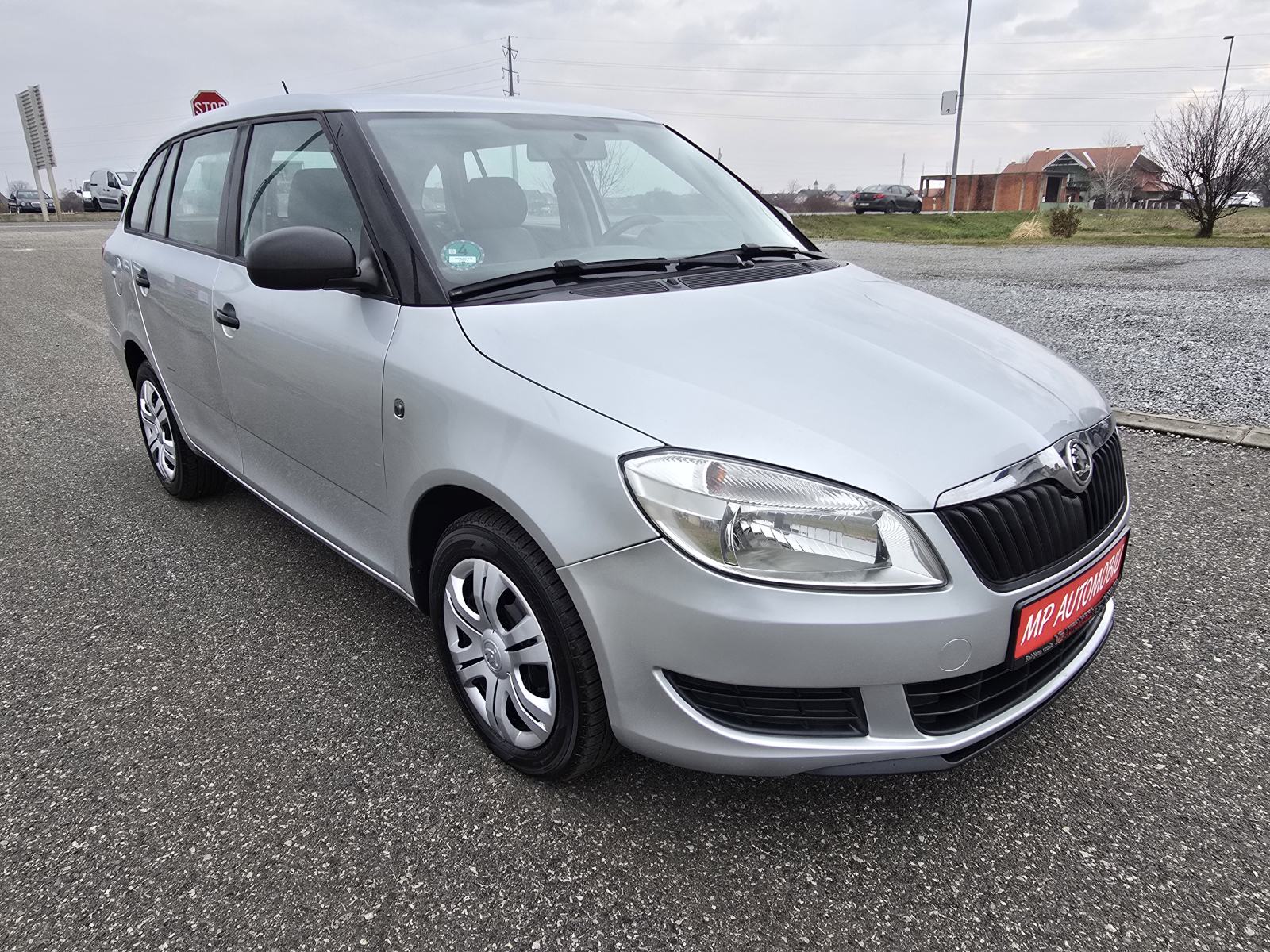 Škoda Fabia Combi 1,6 TDI-2015god.mod-KLIMA-189tkm,1.vlasnik,KARTICE, fotografija 4