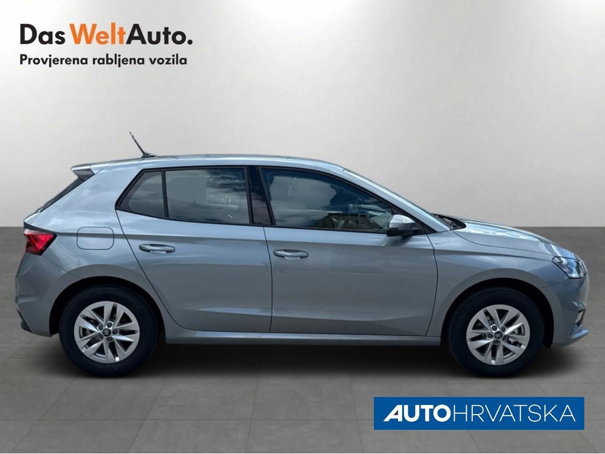 ŠKODA FABIA Selection 1.0 TSI - TVORNIČKO JAMSTVO, 17.900,00 €, fotografija 4