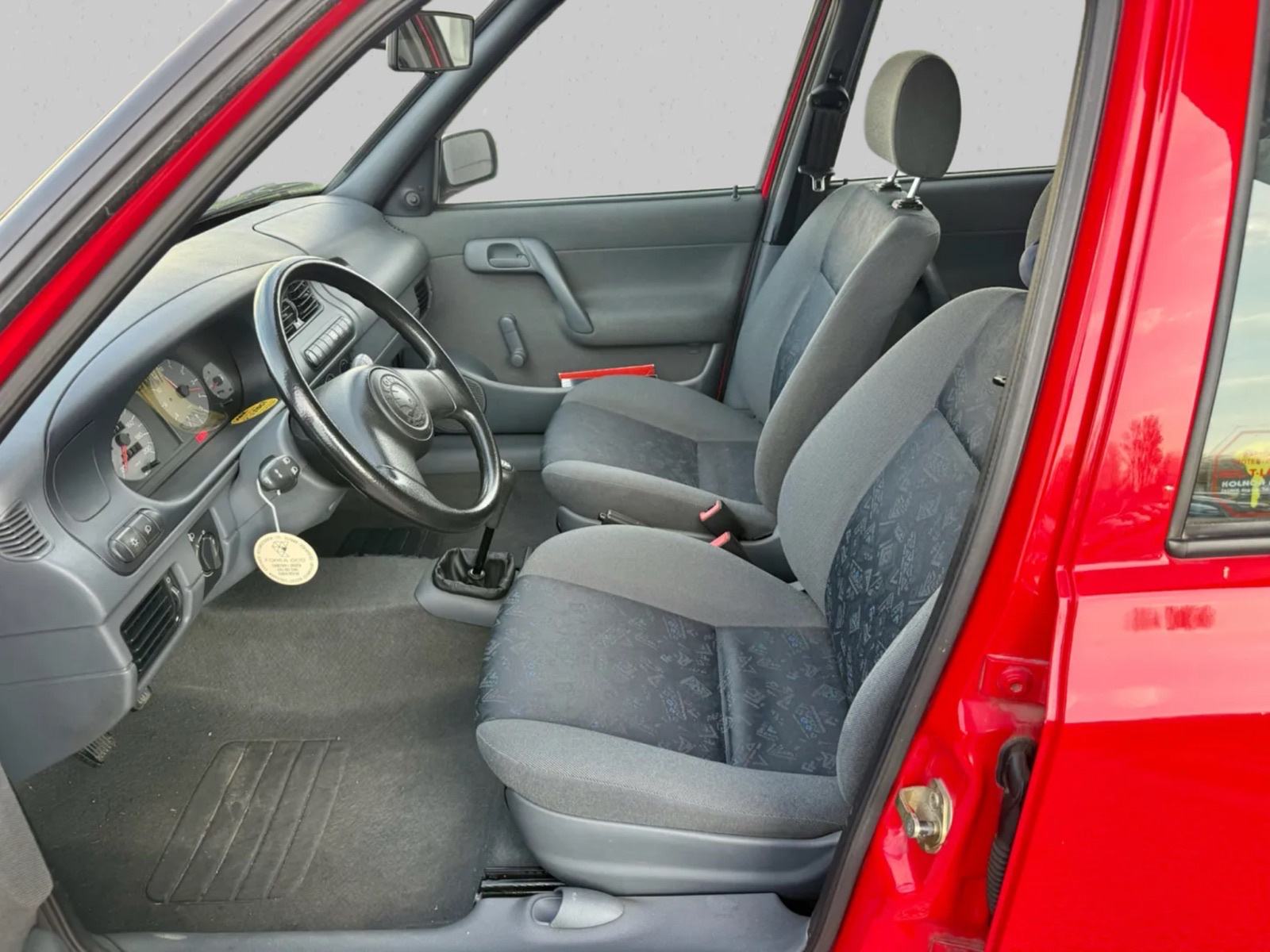 Škoda Felicia 1.3 LXI * 100,000km * 1 . VL * KLIMA * KAO NOVA *, fotografija 6