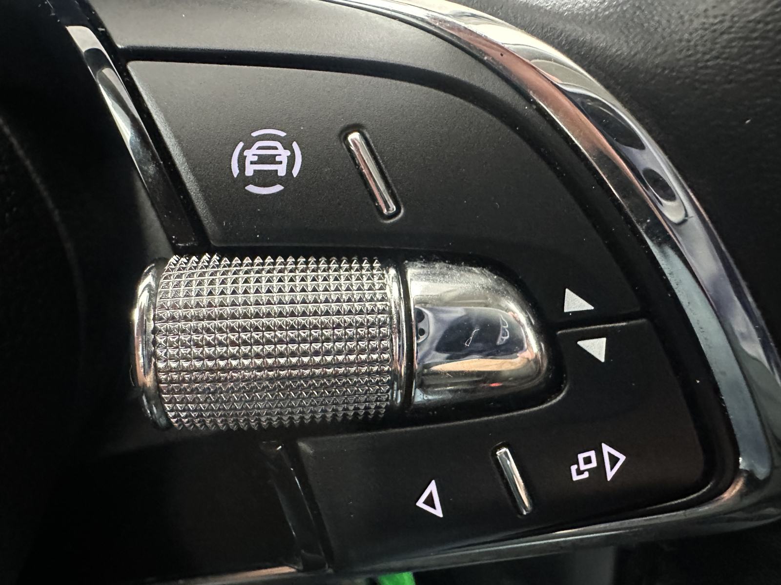 Škoda Kamiq 1,0 TSI 70 kw.2023.SAMO 47.900 KM, fotografija 10
