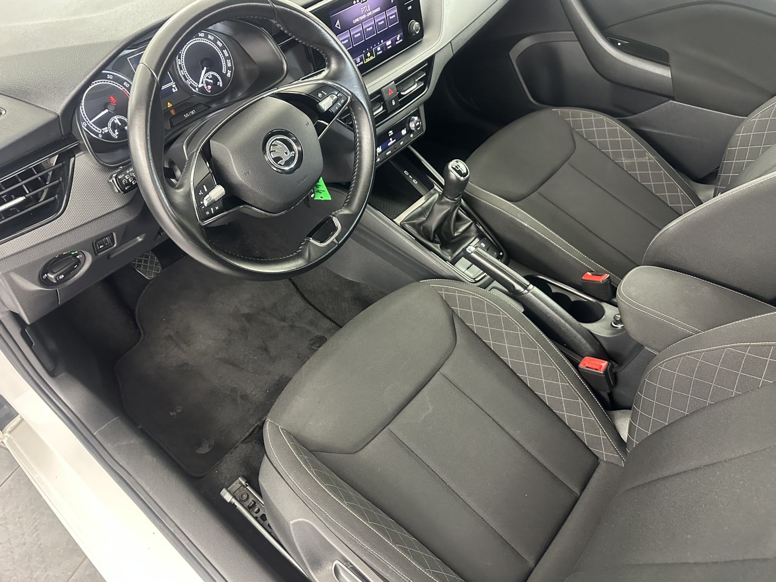 Škoda Kamiq 1,0 TSI 70 kw.2023.SAMO 47.900 KM, fotografija 7