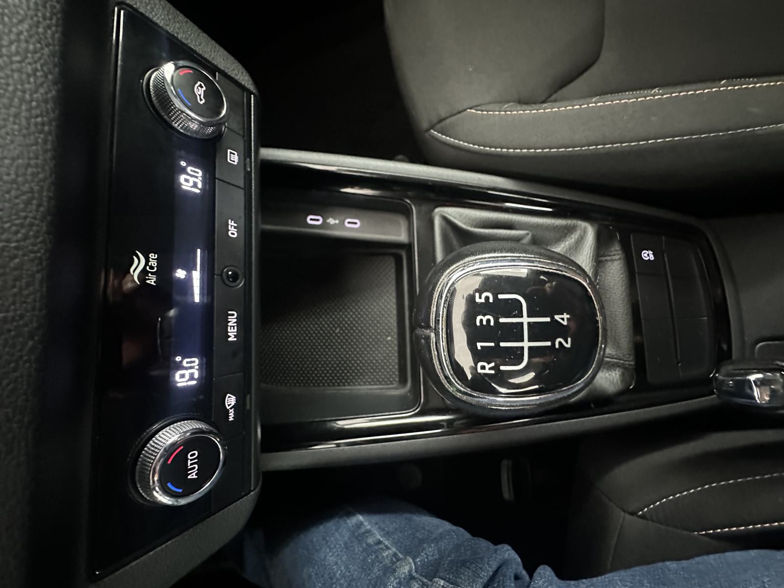 Škoda Kamiq 1,0 TSI 70 kw.2023.SAMO 47.900 KM, fotografija 14