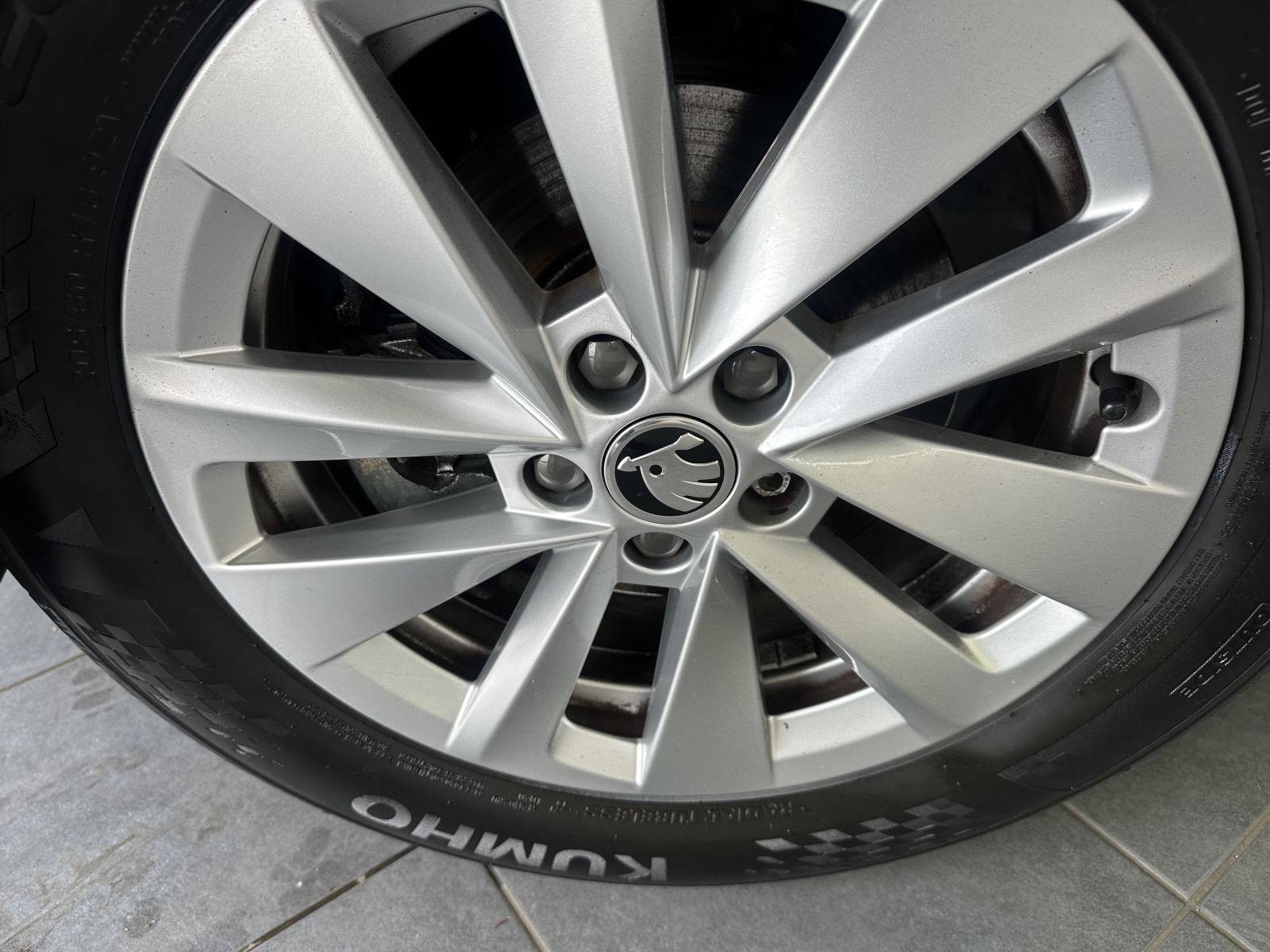 Škoda Kamiq 1,0 TSI Ambition 70 kW SAMO 51.000 KM, fotografija 19