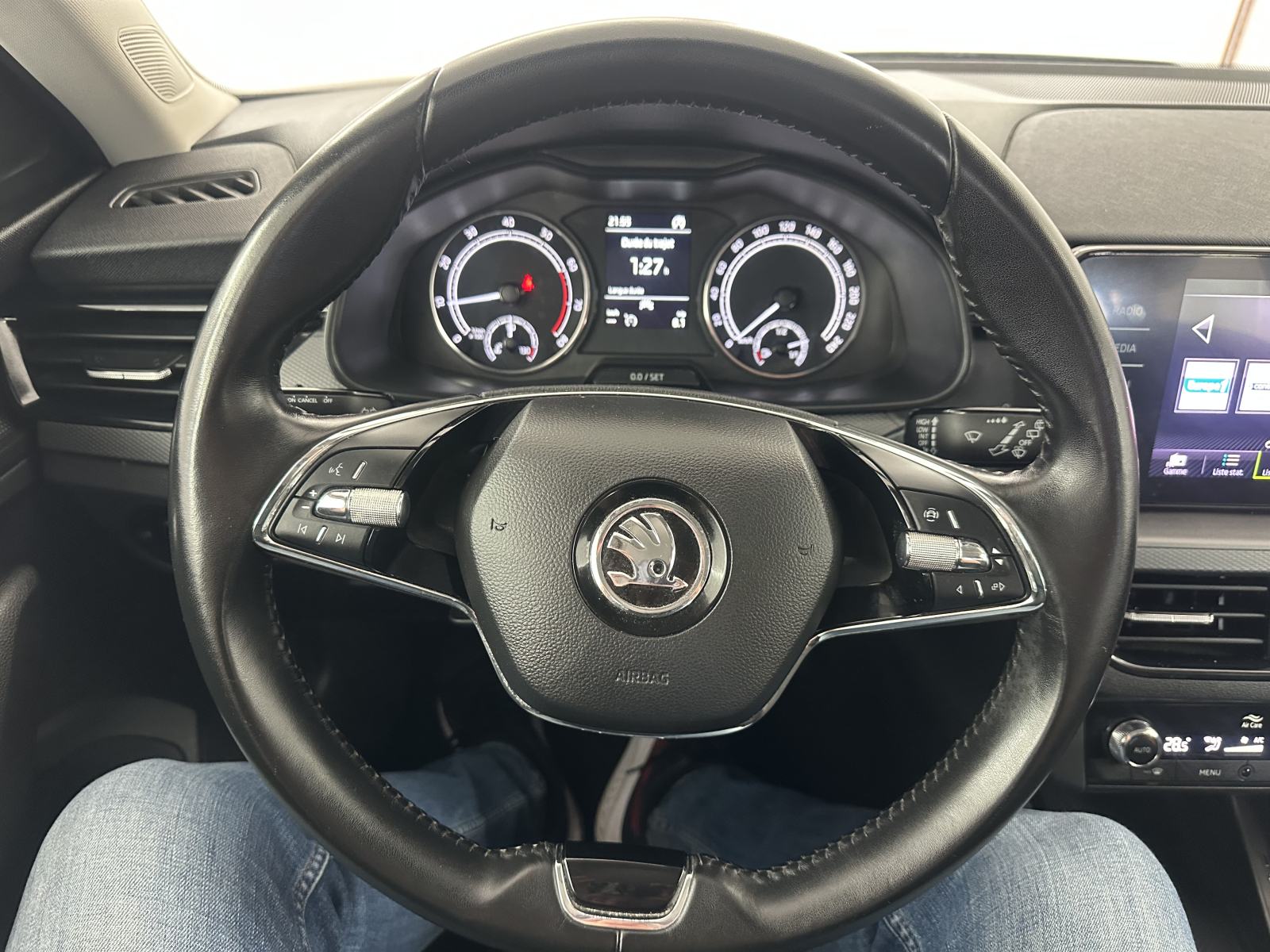 Škoda Kamiq 1,0 TSI Ambition 70 kW SAMO 51.000 KM, fotografija 10