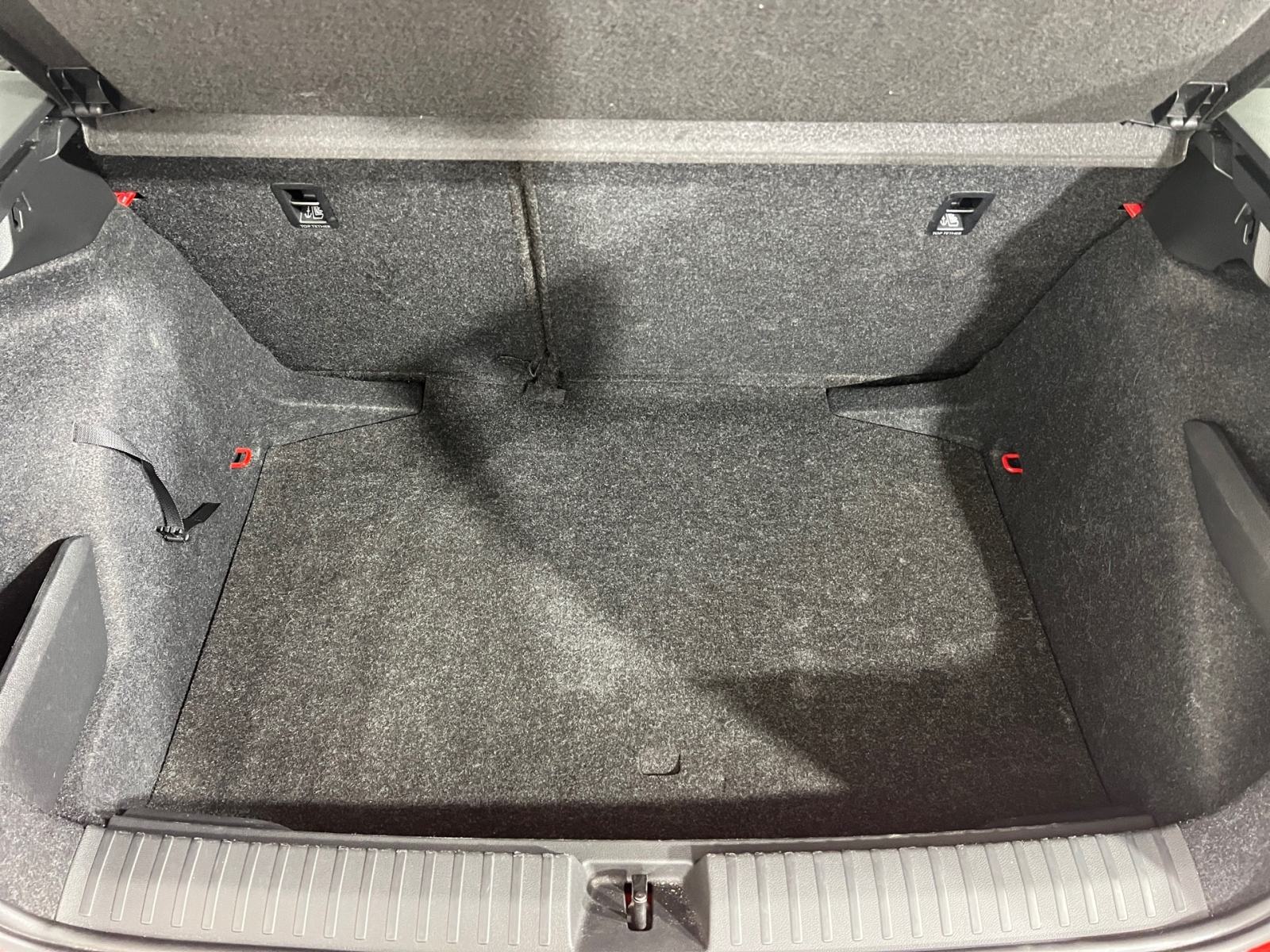Škoda Kamiq 1.0 TSI AMBITION, fotografija 11