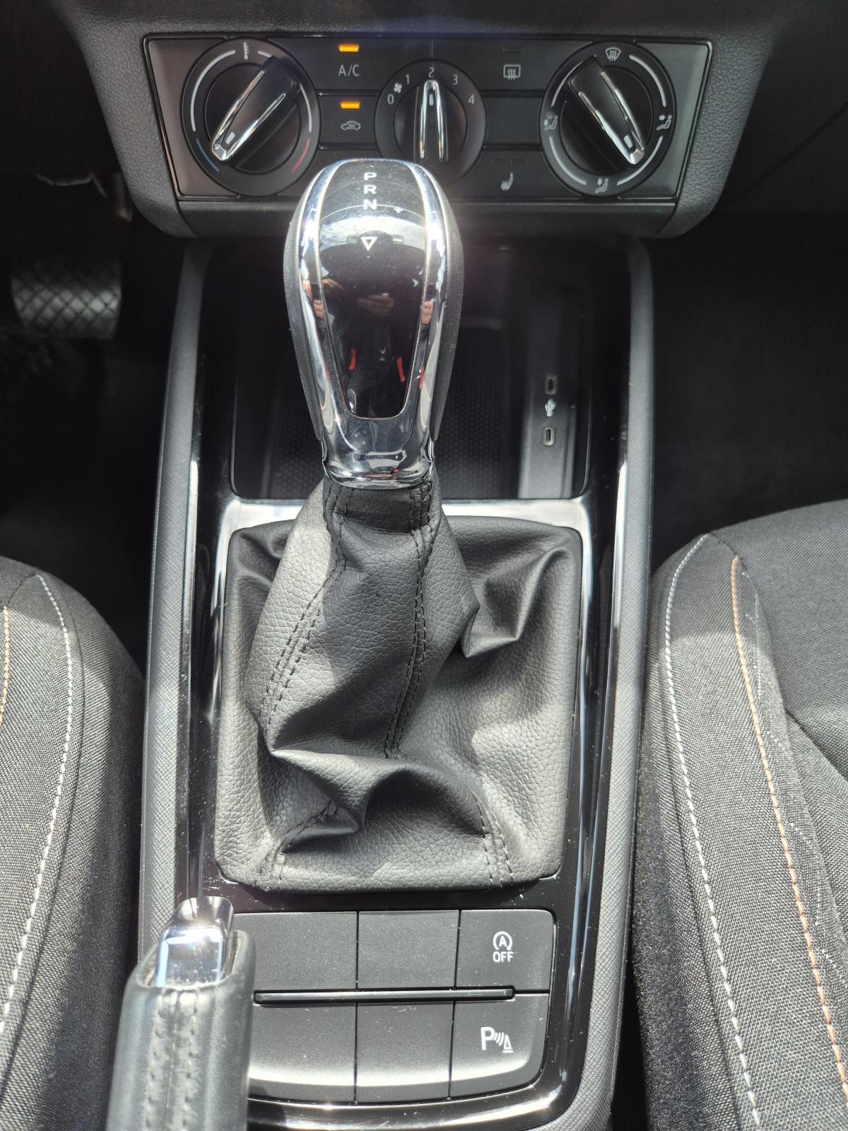 Škoda Kamiq 1,0 TSI Clever, fotografija 17