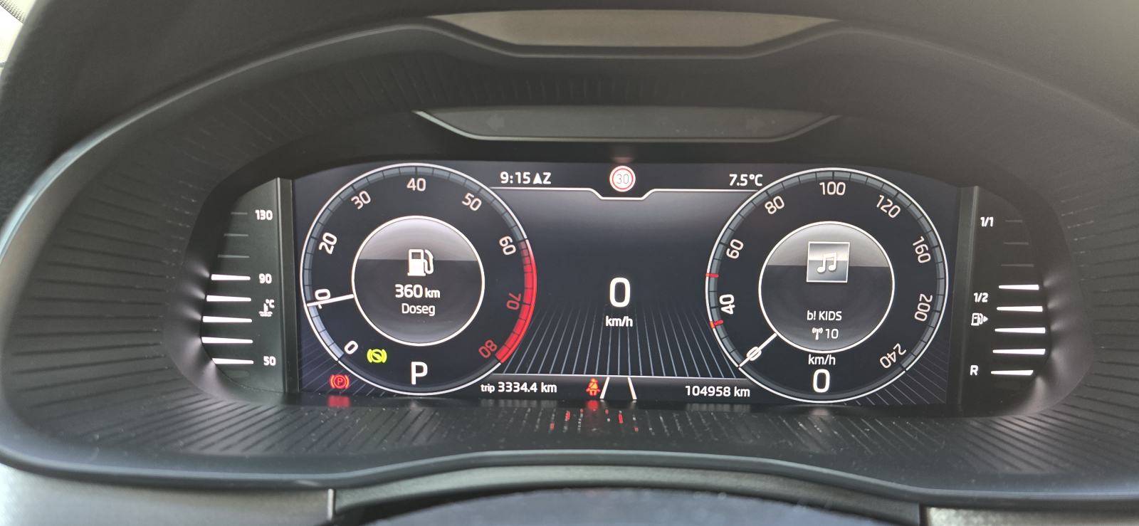 Škoda Kamiq 1,0 TSI Clever DSG/VIRTUAL/KEYLESS/ADTEMP/KUKA/SENZORI/KAM, fotografija 9
