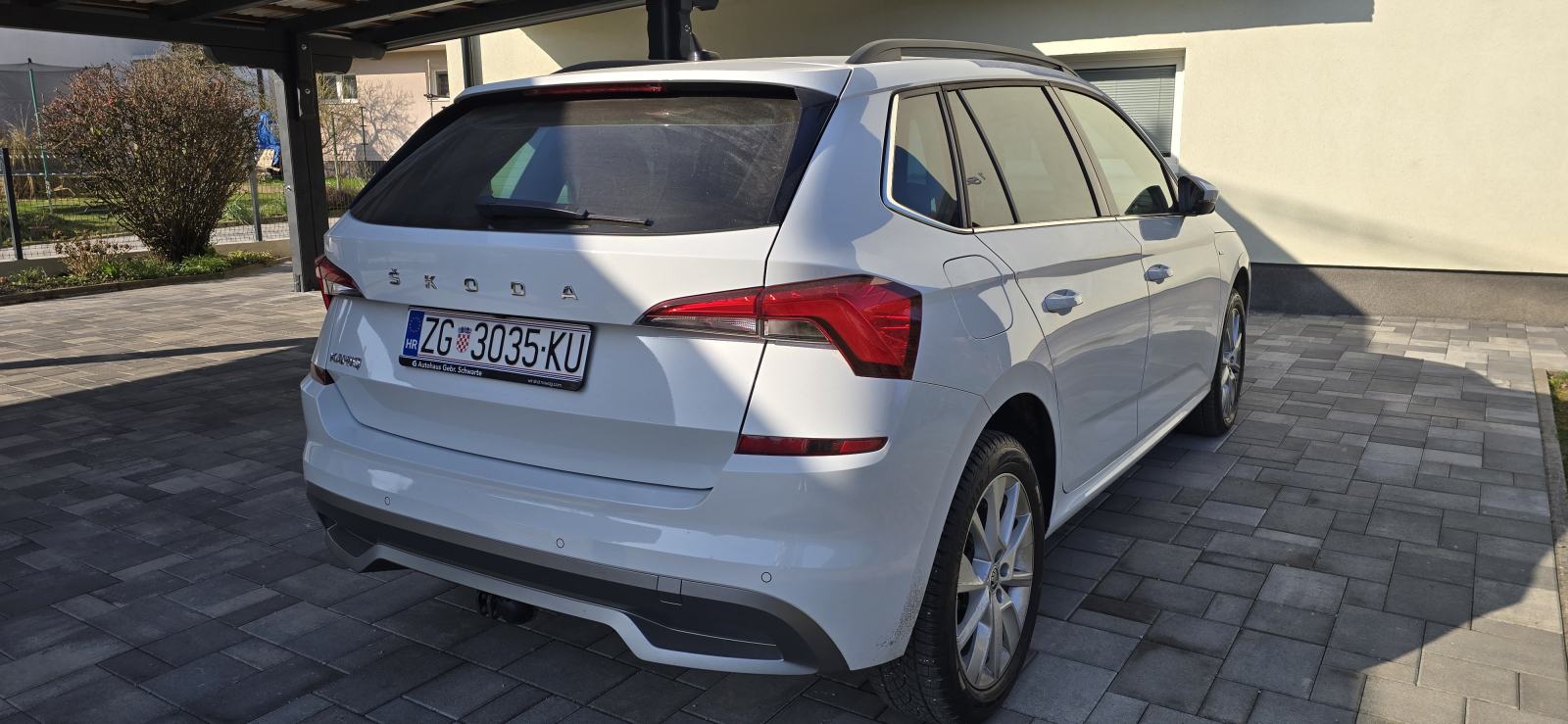Škoda Kamiq 1,0 TSI Clever DSG/VIRTUAL/KEYLESS/ADTEMP/KUKA/SENZORI/KAM, fotografija 2