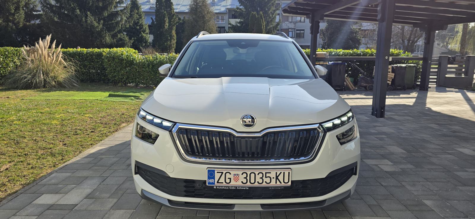 Škoda Kamiq 1,0 TSI Clever DSG/VIRTUAL/KEYLESS/ADTEMP/KUKA/SENZORI/KAM, fotografija 4