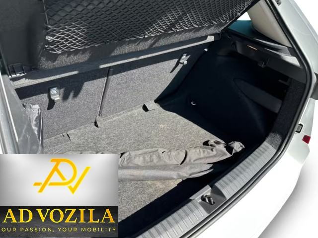 Škoda Kamiq 1,0TSI,Scoutline GmbH,Navig.P.Senz.€18.400do reg.!, fotografija 17