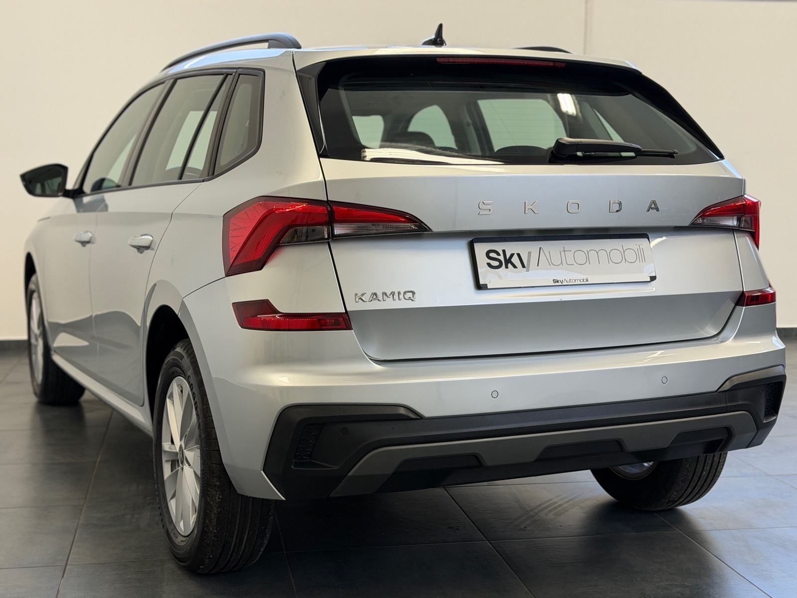 Škoda Kamiq 1,0 TSI LED, 1VL, TVORNIČKO JAMSTVO, LEASING BEZ UČEŠĆA, fotografija 5