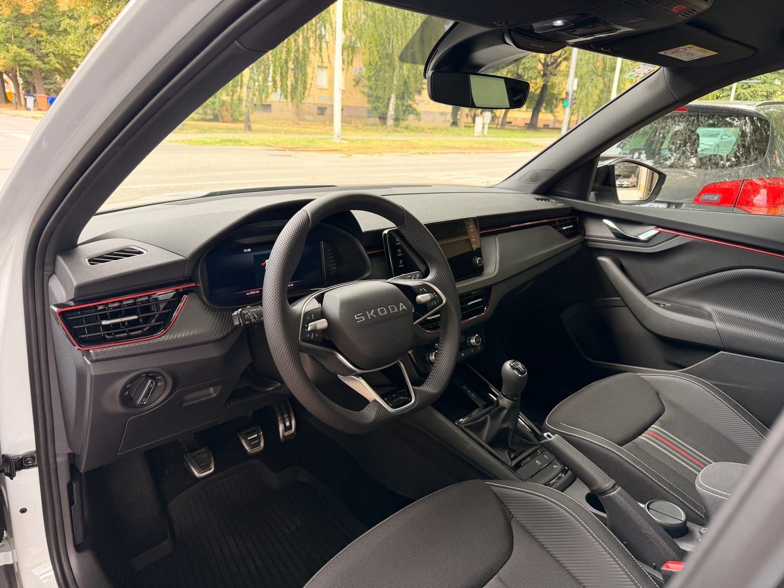 SKODA KAMIQ 1.0TSI MONTE CARLO - PANORAMA - CRYSTAL - KAMERA - U PDv-u, fotografija 11
