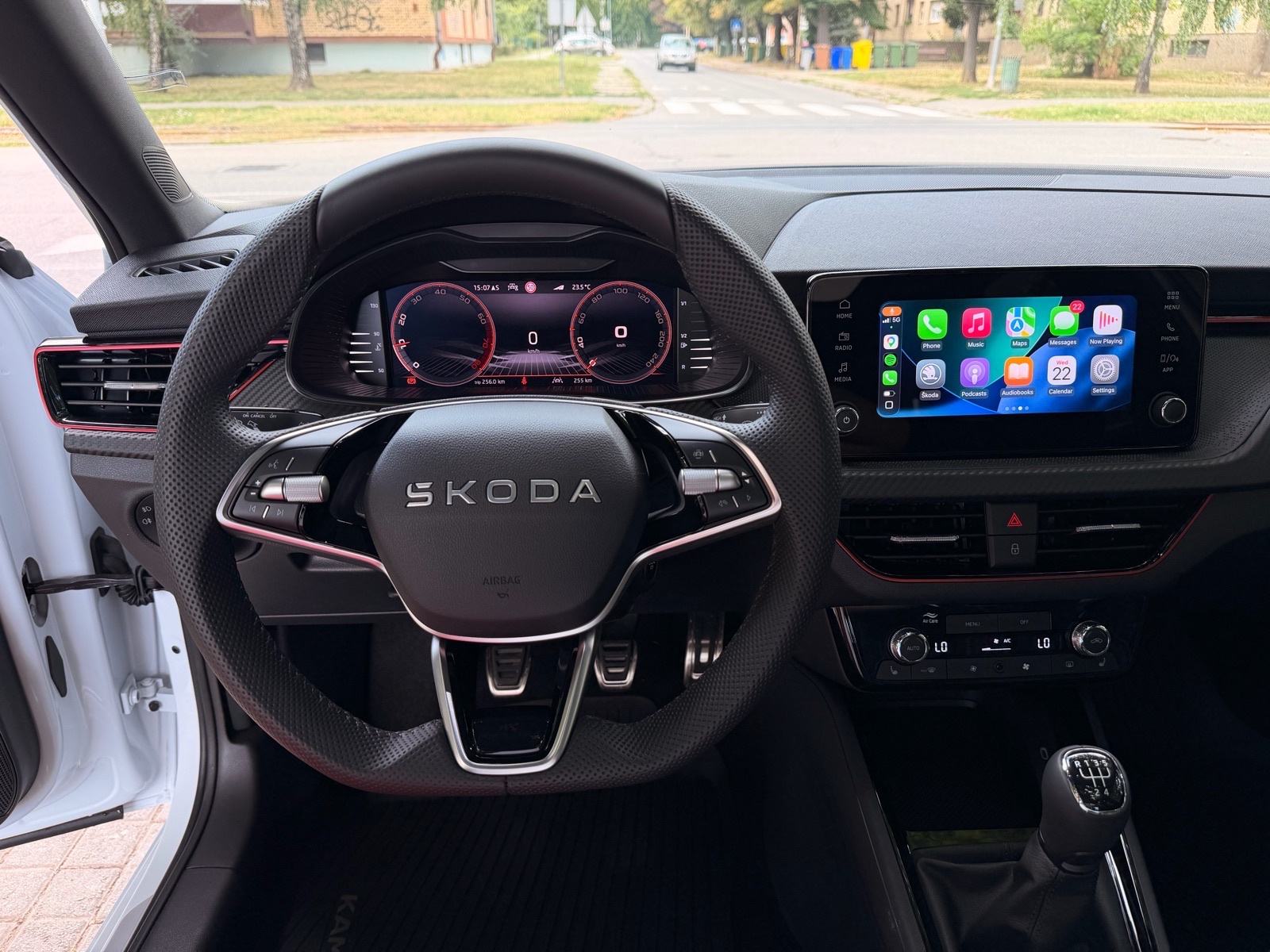 SKODA KAMIQ 1.0TSI MONTE CARLO - PANORAMA - CRYSTAL - KAMERA - U PDv-u, fotografija 12