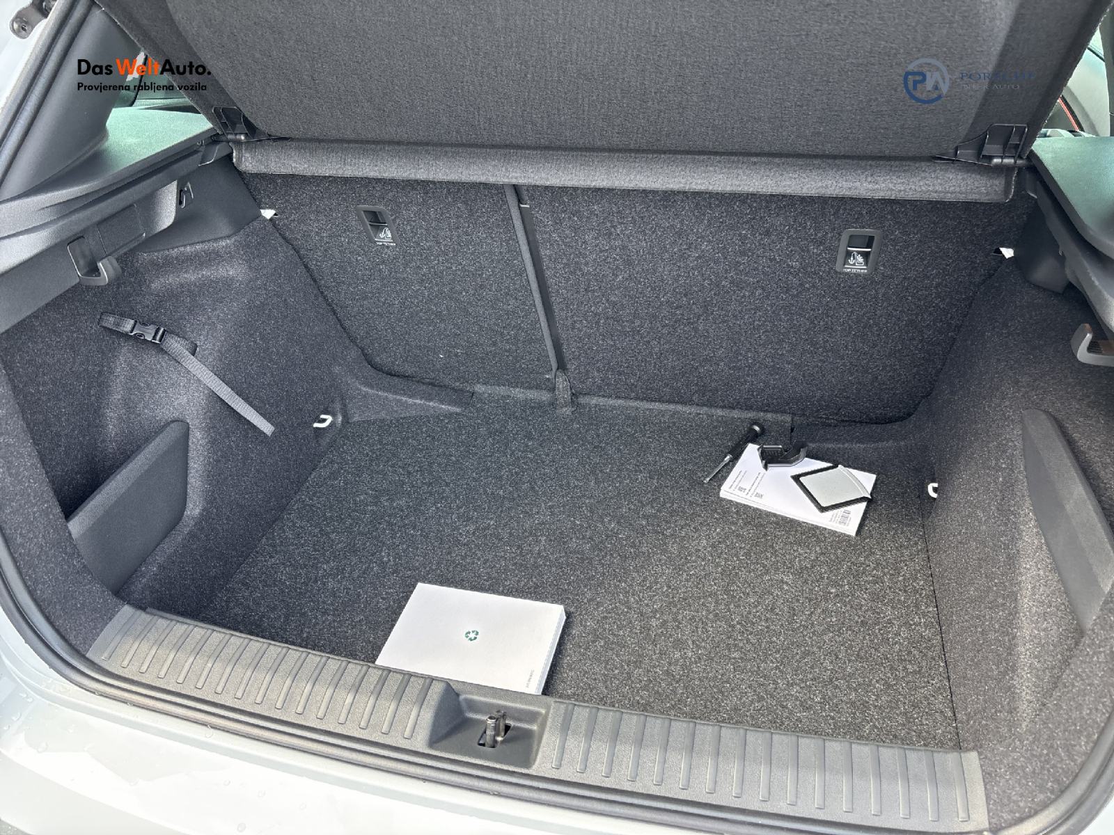 Škoda Kamiq 1.0 TSI Monte Carlo, fotografija 12