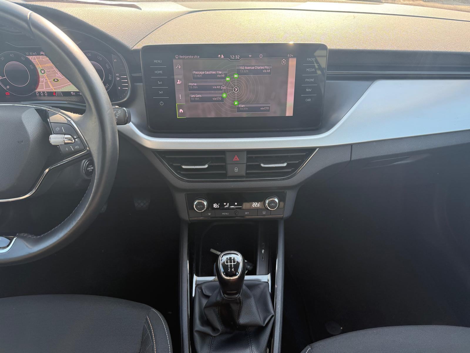 Škoda Kamiq 1,0 TSI, PDC, NAVI, TEMPOMAT, 4X GARANCIJA!!!, fotografija 13