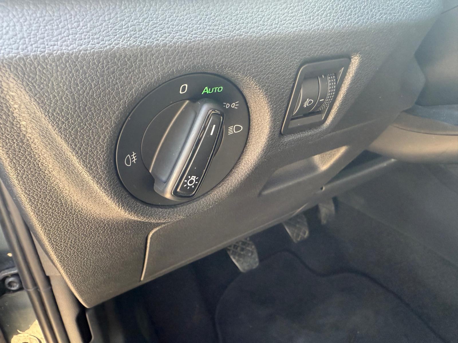 Škoda Kamiq 1,0 TSI, PDC, NAVI, TEMPOMAT, 4X GARANCIJA!!!, fotografija 18