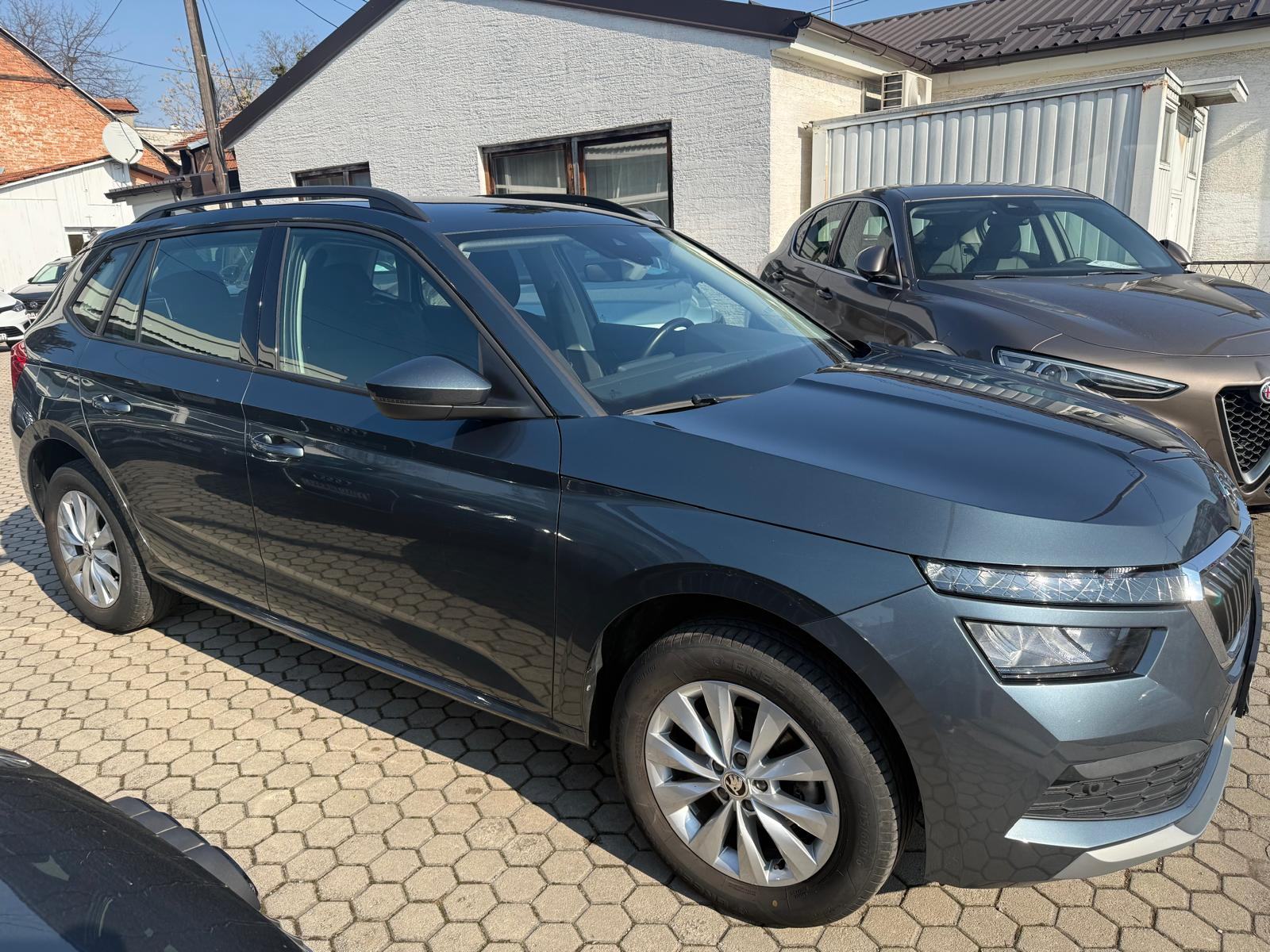 Škoda Kamiq 1,0 TSI, PDC, NAVI, TEMPOMAT, 4X GARANCIJA!!!, fotografija 7