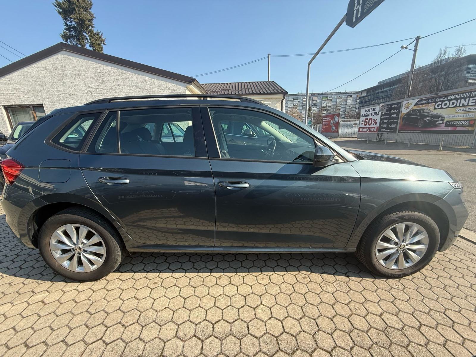Škoda Kamiq 1,0 TSI, PDC, NAVI, TEMPOMAT, 4X GARANCIJA!!!, fotografija 6