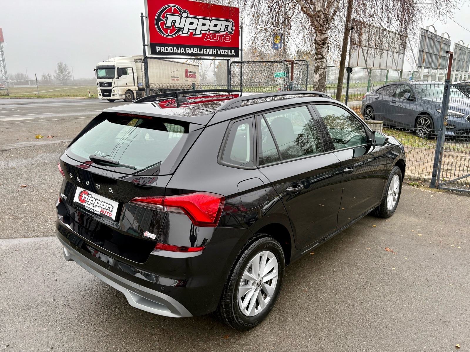 Škoda Kamiq 1,0 TSI - TEMPOMAT - ALU - LEASING RATA VREĆ OD: 240,00 €, fotografija 6