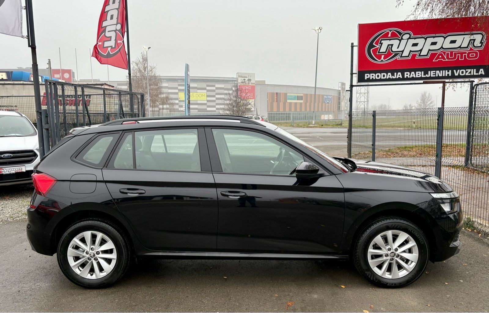 Škoda Kamiq 1,0 TSI - TEMPOMAT - ALU - LEASING RATA VREĆ OD: 240,00 €, fotografija 7