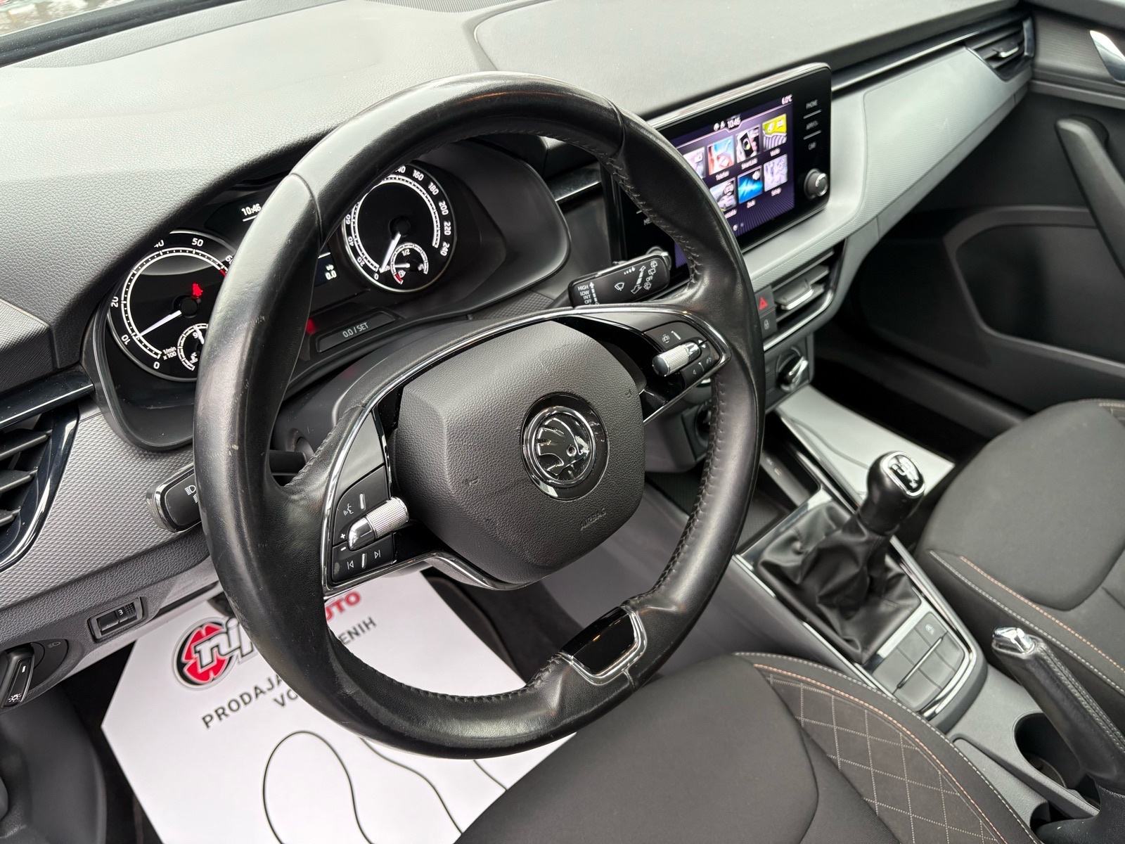 Škoda Kamiq 1,0 TSI - TEMPOMAT - ALU - LEASING RATA VREĆ OD: 240,00 €, fotografija 9