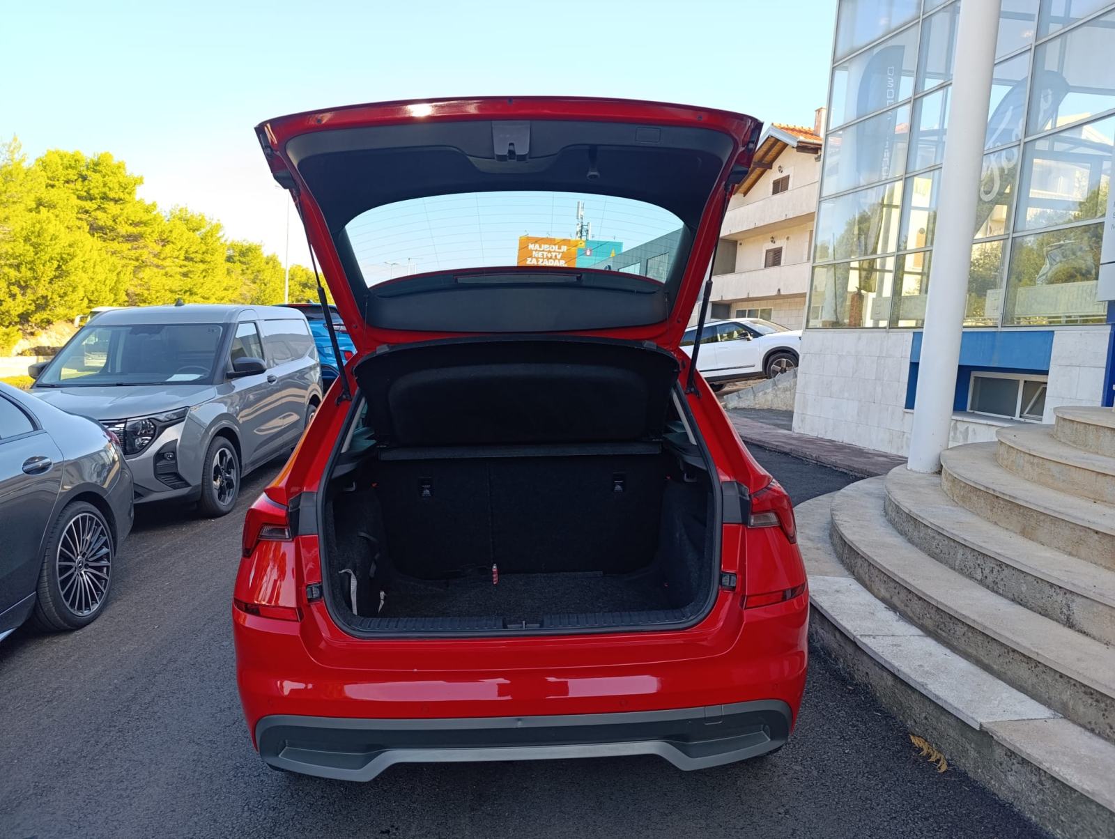 Škoda Kamiq 1,0 TSI, fotografija 8