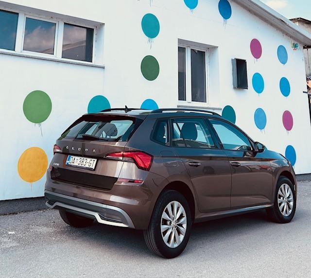 Škoda Kamiq 1,0 TSI, fotografija 2