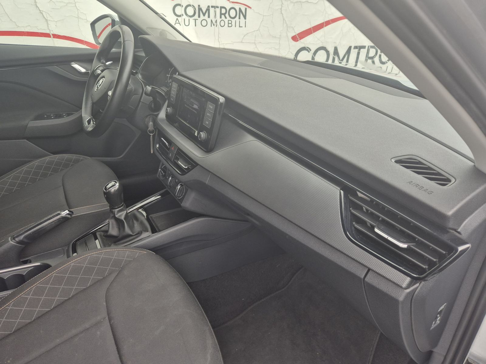 Škoda Kamiq 1,0 TSI Ambition **GARANCIJA**, fotografija 12