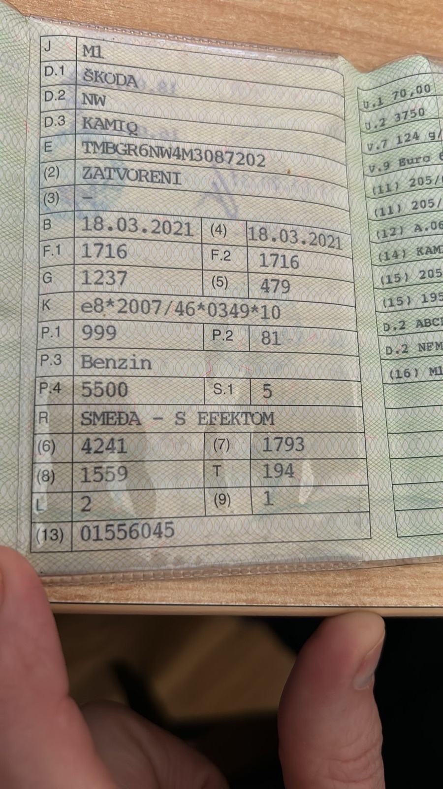 Škoda Kamiq 1,0 TSI, fotografija 17