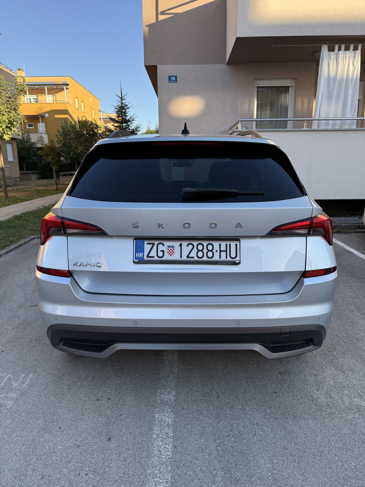 Škoda Kamiq 1,0 TSI, fotografija 3